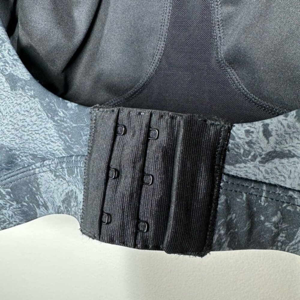 Lole Black And Grey Pattern Bra Medium - image 5